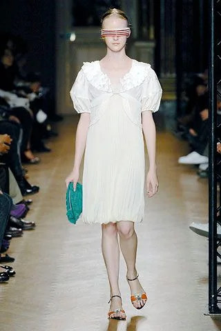 Look 32